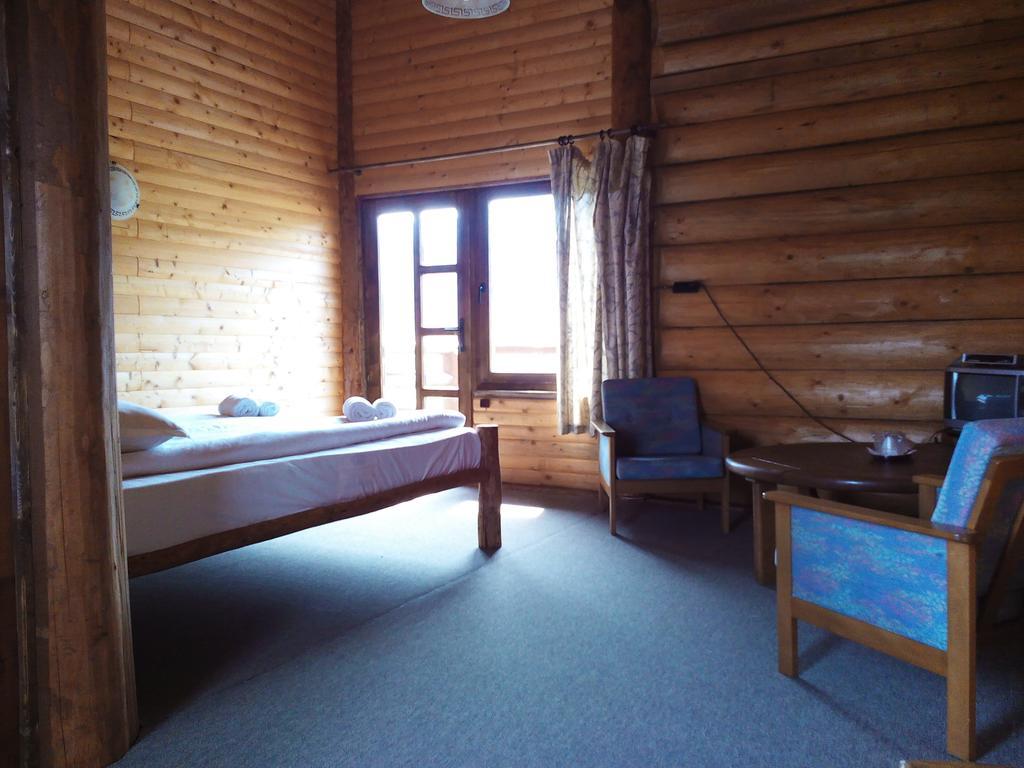 Casa Muntelui - Sambata Affittacamere Sîmbăta de Sus Camera foto